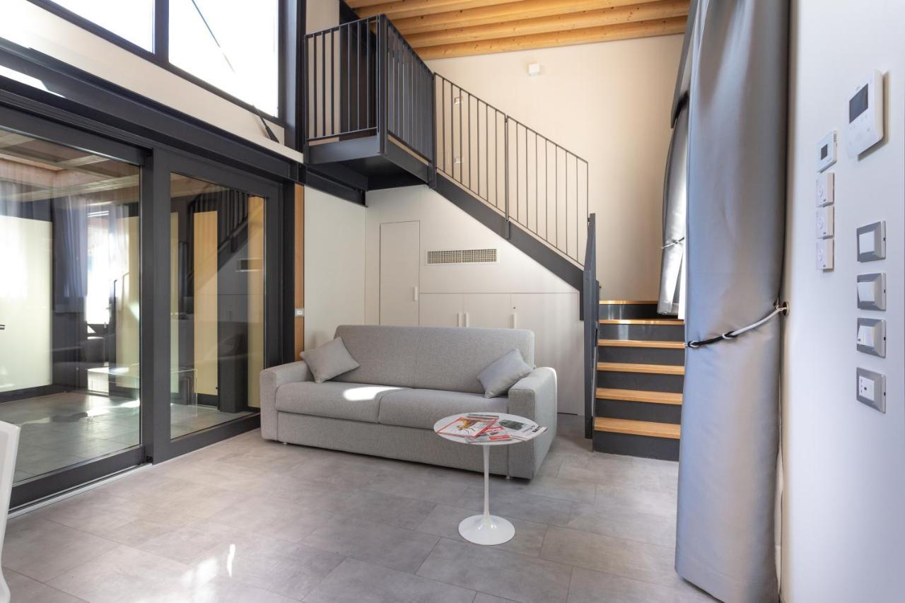Residence 8 Loft Venesia Bagian luar foto