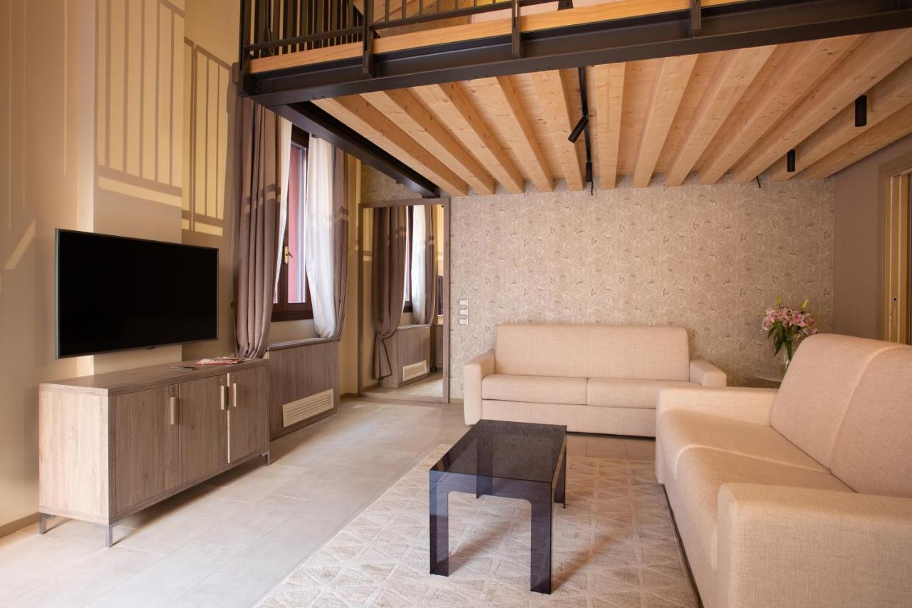 Residence 8 Loft Venesia Bagian luar foto