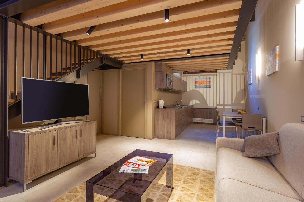 Residence 8 Loft Venesia Bagian luar foto