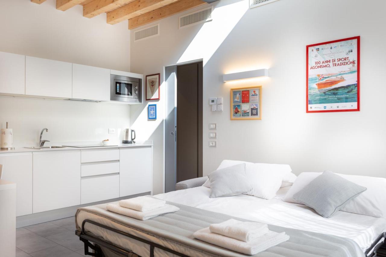 Residence 8 Loft Venesia Bagian luar foto