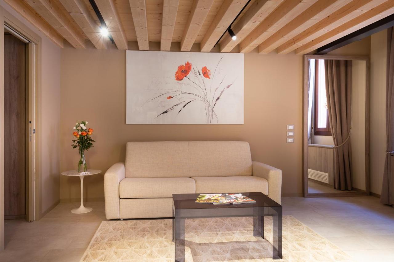 Residence 8 Loft Venesia Bagian luar foto