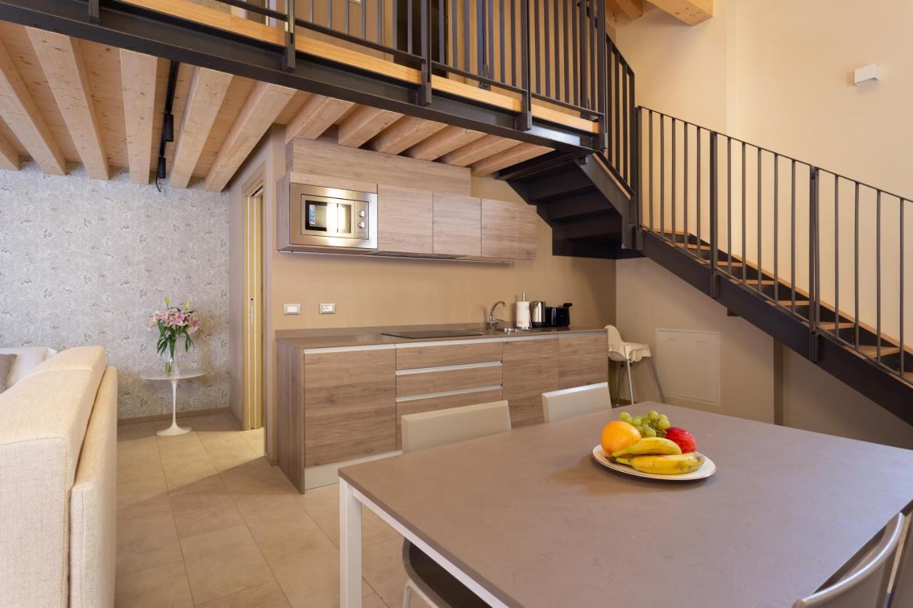 Residence 8 Loft Venesia Bagian luar foto