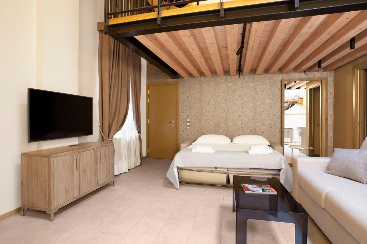 Residence 8 Loft Venesia Bagian luar foto
