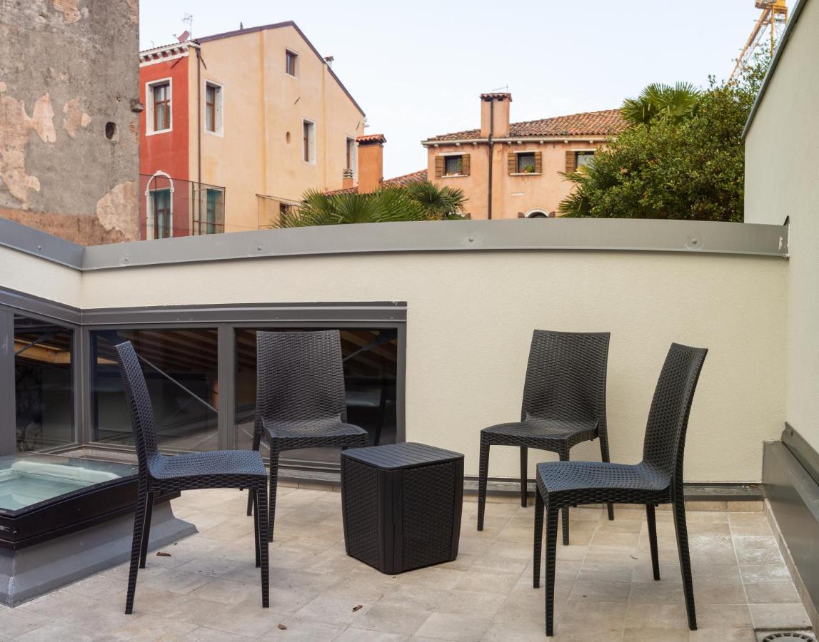 Residence 8 Loft Venesia Bagian luar foto